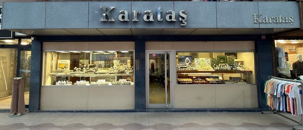 Karataş Saat mağazasının cephesi, Çankırı